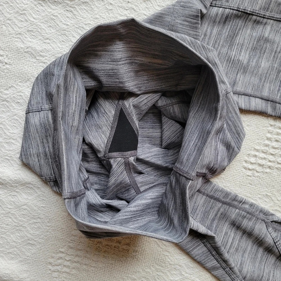 Lululemon Moment To Movement Tight 28" Space Dye Camo Seal Grey Deep Coal - Picture 8 of 12